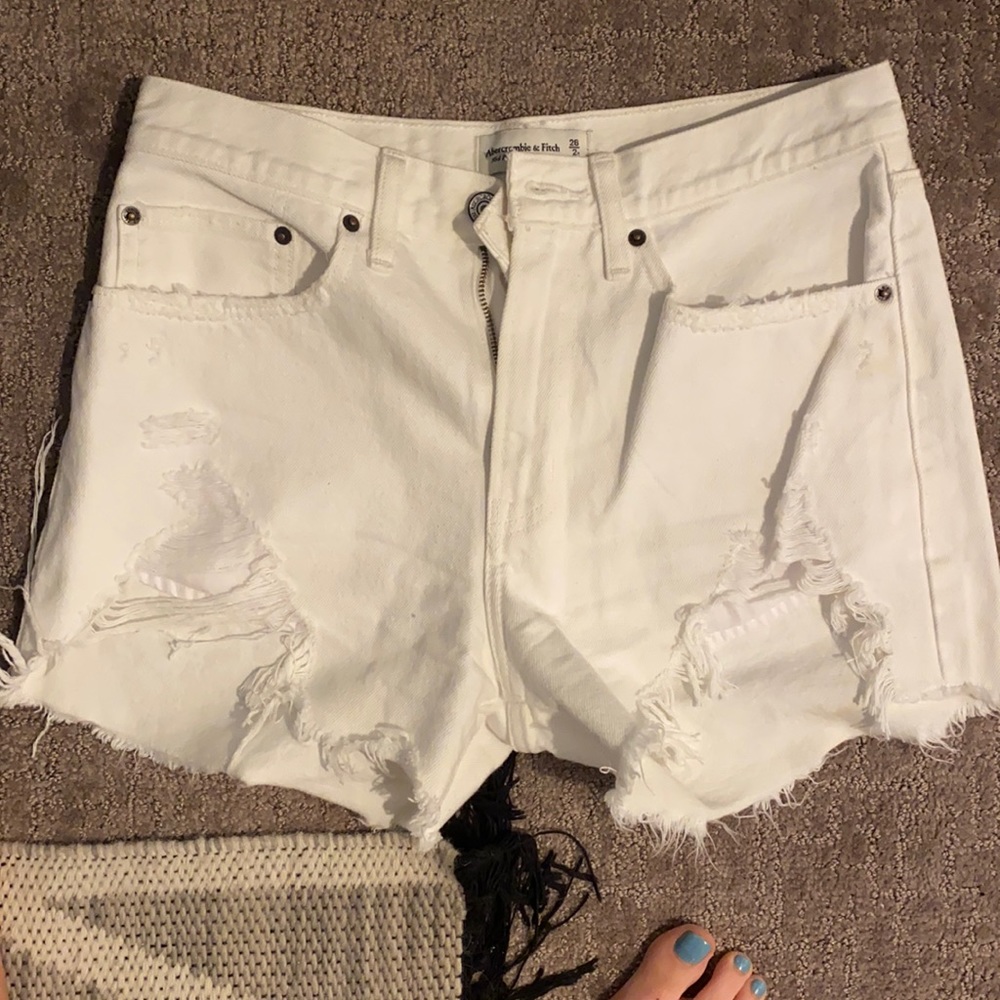 Mid Rise AF White Denim Shorts